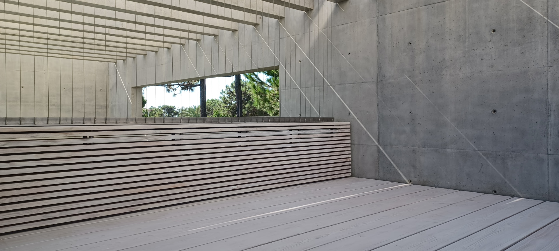 Deck — Quinta da Marinha — foto 1